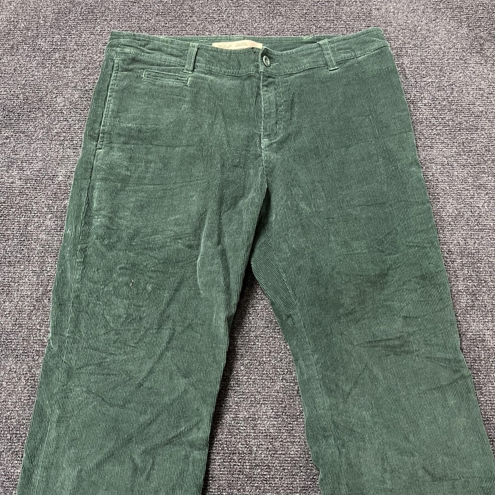 Woolrich Pants Womens 10 Green Corduroy‎ Straight Leg Stretch Casual Chino